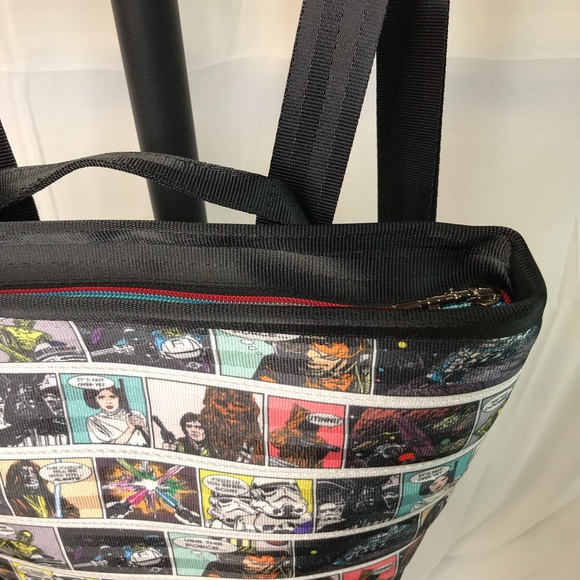 Sold - Harveys Seatbelt Disney Star Wars Backpack - Picture 4 of 8
